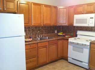 2510 Mayon Dr, Chesapeake, VA 23325