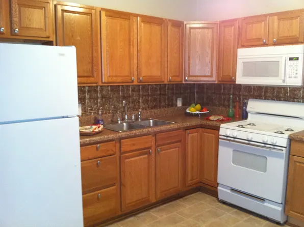 2510 Mayon Dr, Chesapeake, VA 23325
