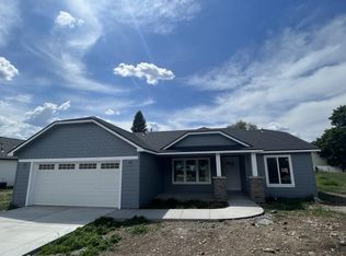 2007 N Sipple Rd, Spokane, WA 99212