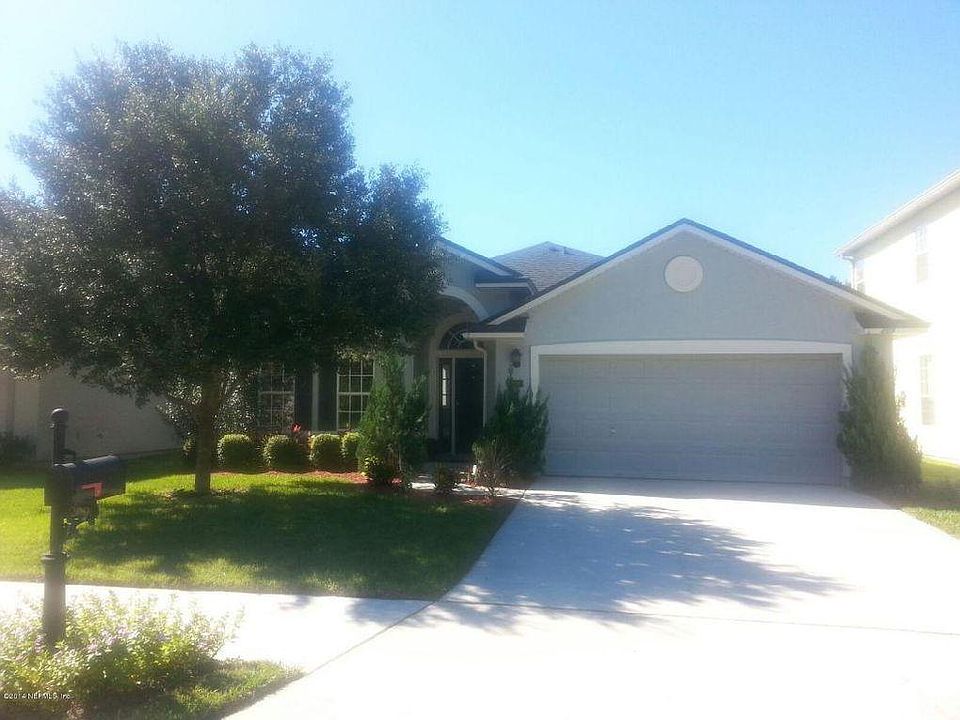 1st image of 209 Candlebark Dr
