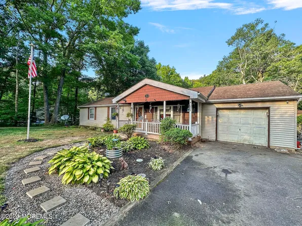 5 Berwyn Lane, Jackson, NJ 08527