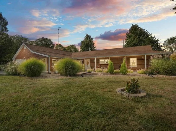 18131 Eisenhower Rd, Leavenworth, KS 66048