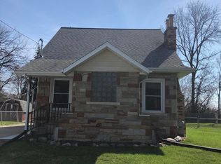 425 S Rosemary St, Lansing, MI 48917