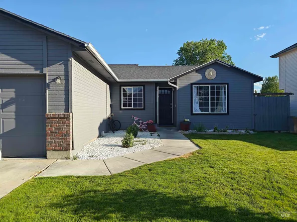 829 W Sheridan Ave, Nampa, ID 83686