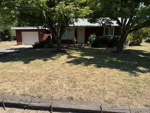 333 57th St Photo 1
