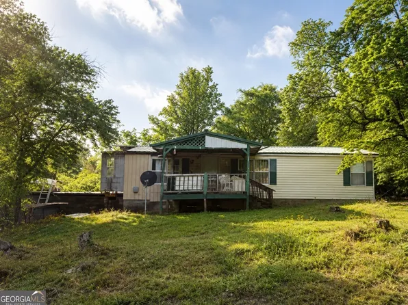 28 Horse Shoe Bnd, Maysville, GA 30558