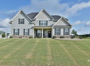 28 Pawnee Trl, Fort Mitchell, AL 36856