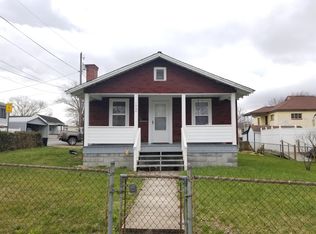 133 Riner Ave, Oak Hill, WV 25901