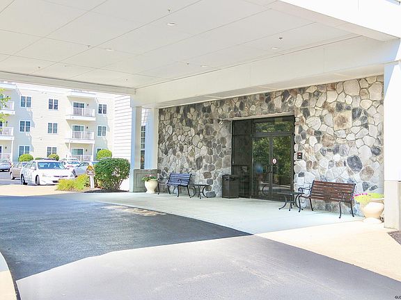 3rd image of 8 Wall St APT 343