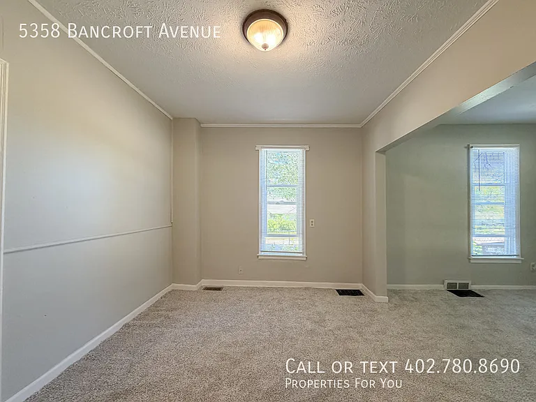5358 Bancroft Ave — Photo 6