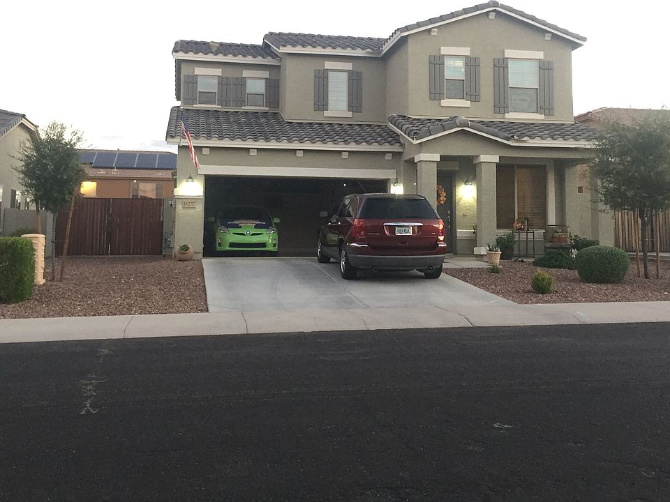 1st image of 18257 W Sunnyslope Ln