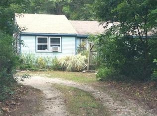 2130 Falmouth Rd, Centerville, MA 02632