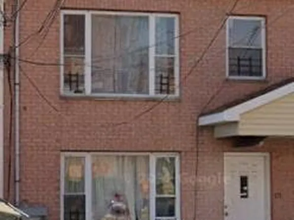 171 Beach 29th Street, Far Rockaway, NY 11691