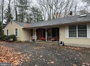 223 Stokes Rd, Medford Lakes, NJ 08055