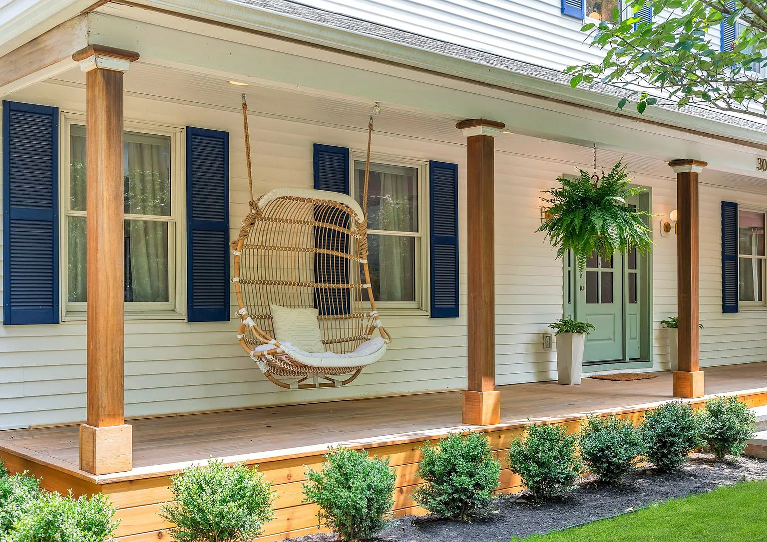 Introducing East Hampton New Renovation - Designers House — Photo 4