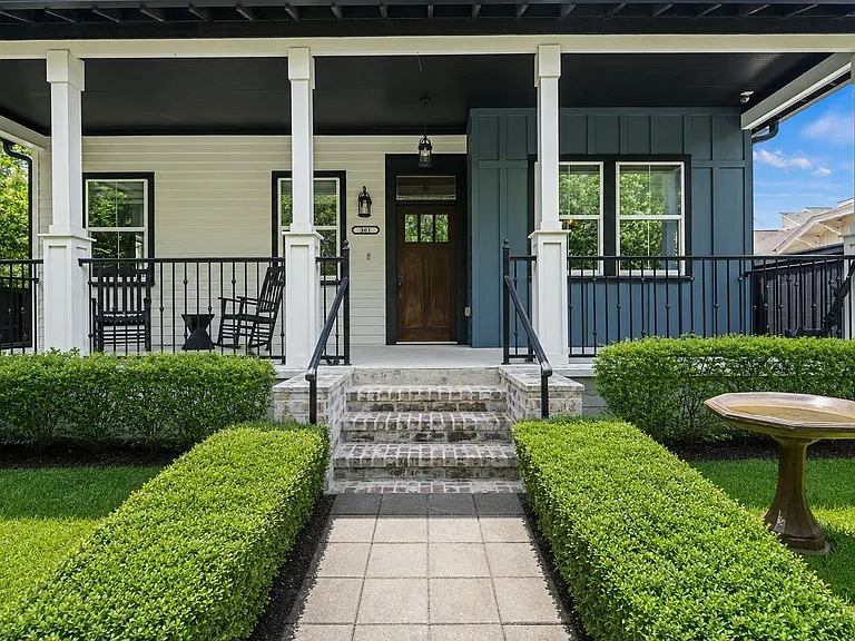 301 Cordell St — Photo 3