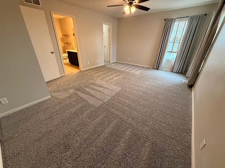 908 Mineral Dr — Photo 14