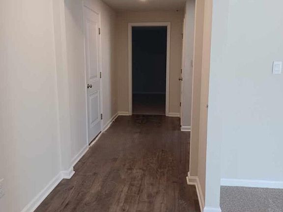 5th image of 122 Winding Rd