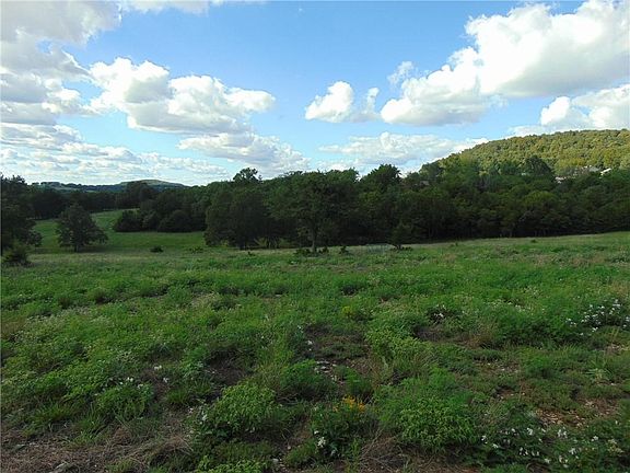 4th image of 3390 County Road 608