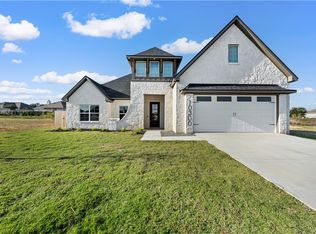10300 Saddle Creek Rd, Waco, TX 76708