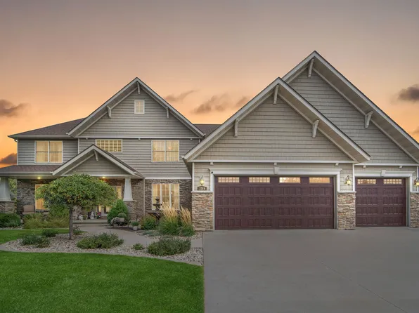 3764 N Maple Edge Ct, Appleton, WI 54913
