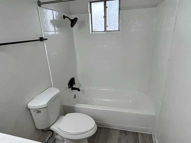 MOVE IN SPECIAL! $0 DEPOSIT OAC — Photo 25