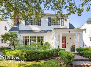 85 Mapleton Rd, Grosse Pointe Farms, MI 48236