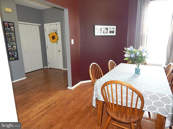 5th image of 71 Wheatsheaff Ln