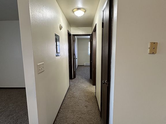 4th image of 4340 Kennedy Dr #204
