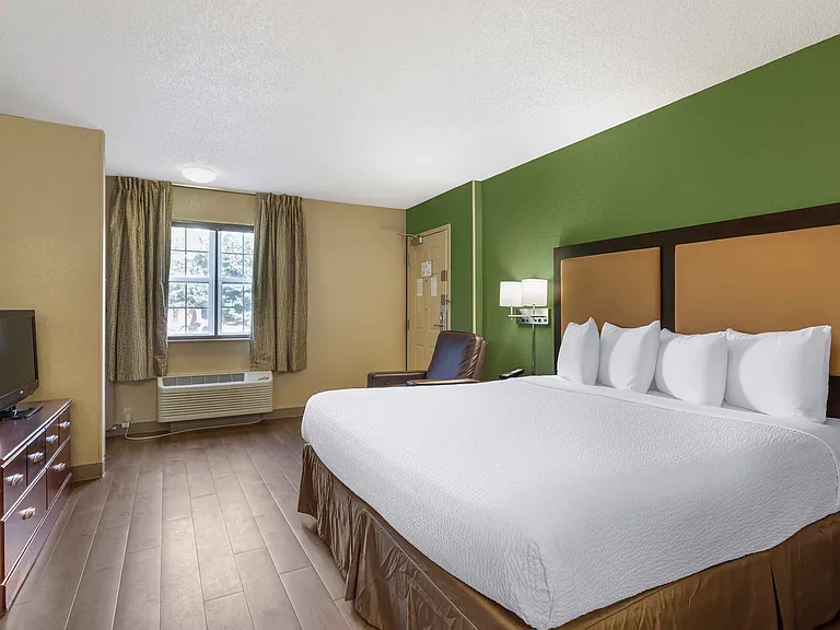 Studio Suite - 1 King Bed