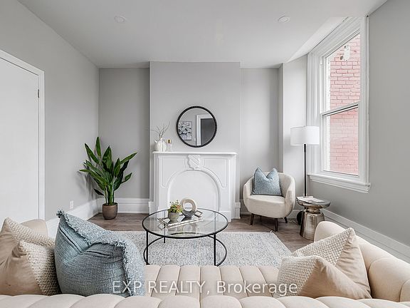3rd image of 125 Cathcart St