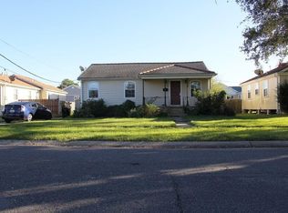 1476 Athis St, New Orleans, LA 70122