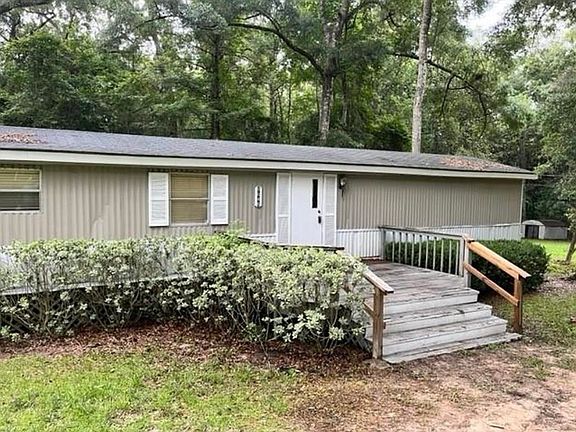 3rd image of 9046 Hardwood Ln