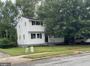 521 Nimitz Rd, Dover, DE 19901
