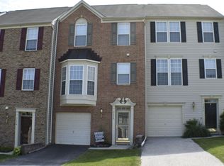 7175 S Sentinel Ln, York, PA 17403