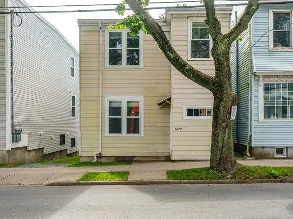 6122 North St, Halifax, NS B3K 1P3