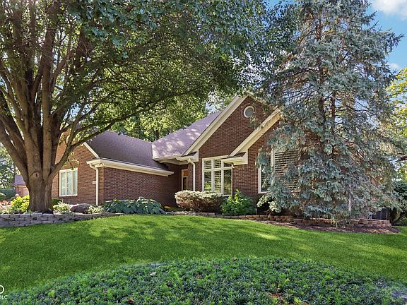 2nd image of 11244 Woods Bay Ln
