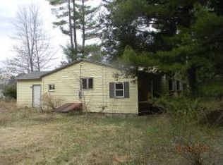 22 Mill Pond Rd, Epping, NH 03042