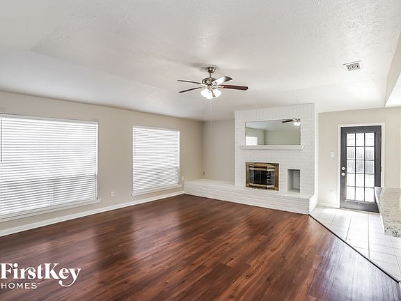 2nd image of 340 Forest Hills Dr