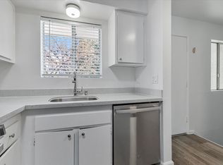 Hillcrest Townhomes, Novato, CA 94949