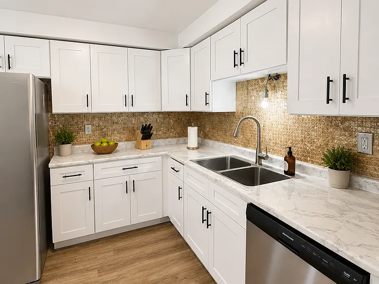 3913 N Central Ave #2E — Photo 8