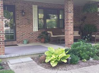 9478 Lynns Rd, Pataskala, OH 43062