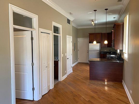 3rd image of 1316 N Bell Ave #3R