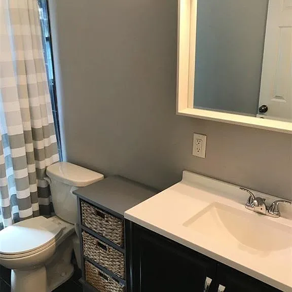 175 Richmond Blvd — Photo 12