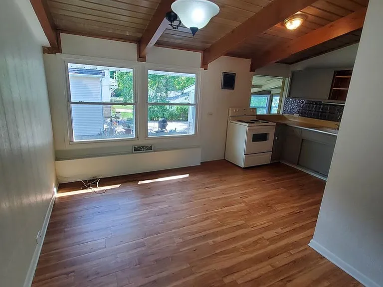 7611 W Arthur Ave. 3 unit — Photo 8