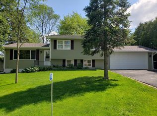 1801 Willow Rd, Twin Lakes, WI 53181