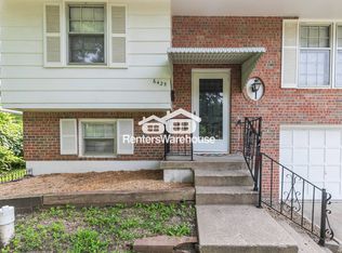 6431 Blue Ridge Blvd, Raytown, MO 64133