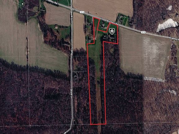 3rd image of 164 Bradley Rd