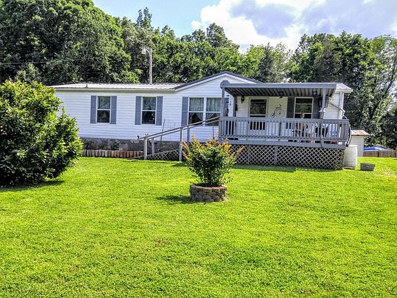 2nd image of 1200 Cress Ln