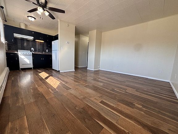 3rd image of 1214 Lilac Ln APT 4